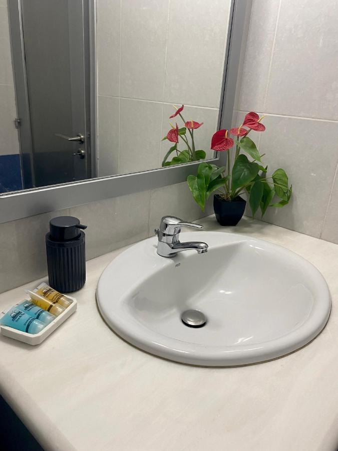 Lovely Studio Apartment In Pafos Εξωτερικό φωτογραφία