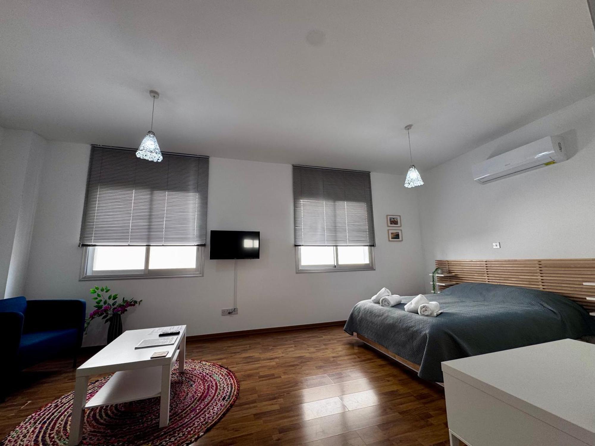 Lovely Studio Apartment In Pafos Εξωτερικό φωτογραφία